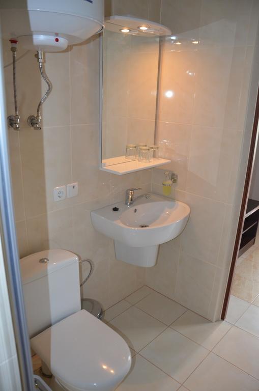 Hotel Yacht Club Mayak Dnistrivka Room photo